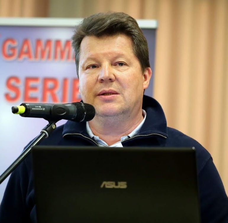 Elhunyt Hidegkuty Gyula